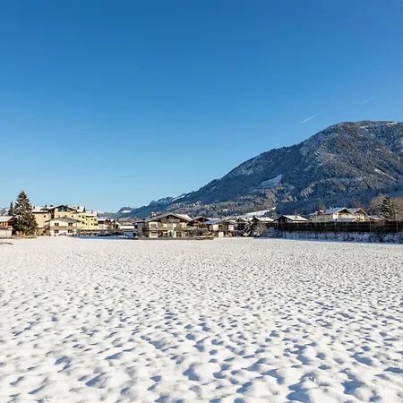 Brixen Alpin Living 16 *